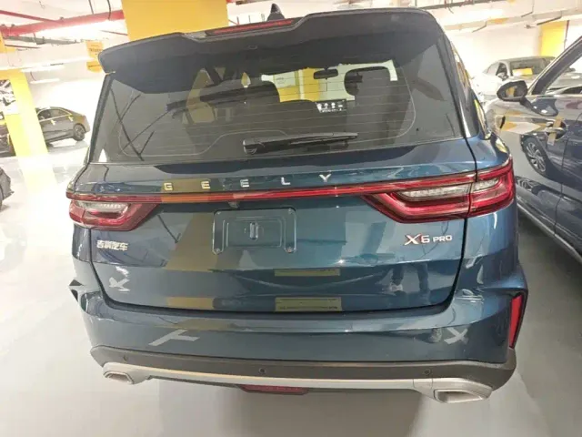 Geely Vision X6 — Фото автомобиля 5