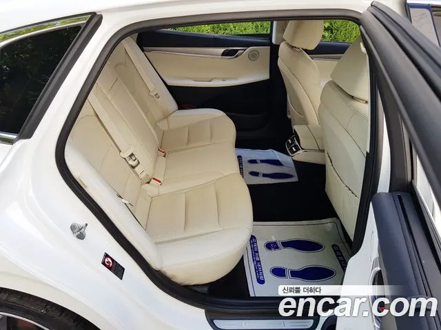 Hyundai Grandeur Grandeur (New) — Фото автомобиля 16
