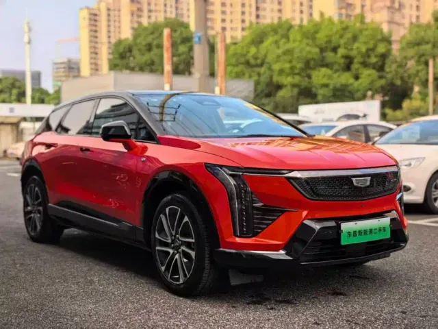 Cadillac Optiq — Фото автомобиля 5