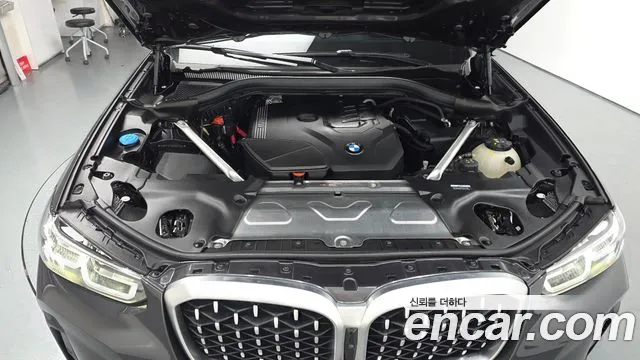 BMW X4 xDrive20i M Sport — Фото автомобиля 6