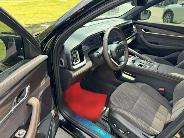Geely Xingyue L — Фото автомобиля 11