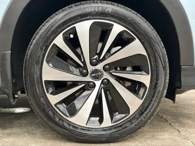 BYD Song PLUS — Фото автомобиля 17