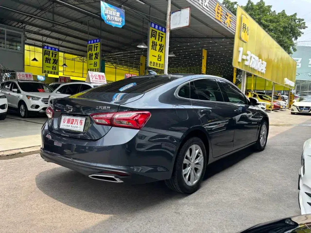 Chevrolet Malibu XL — Фото автомобиля 12