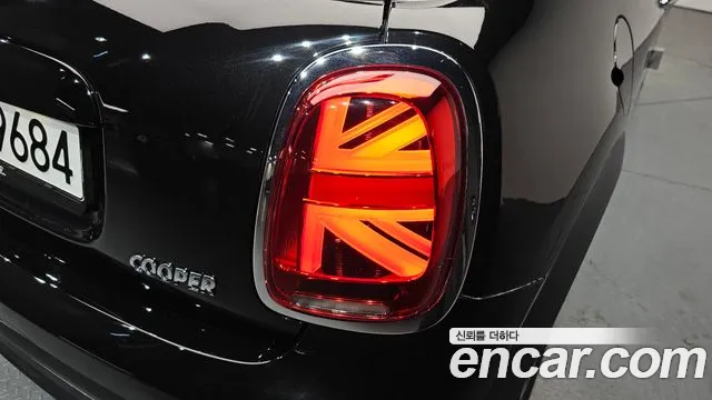 Mini Cooper Cooper Classic — Фото автомобиля 21