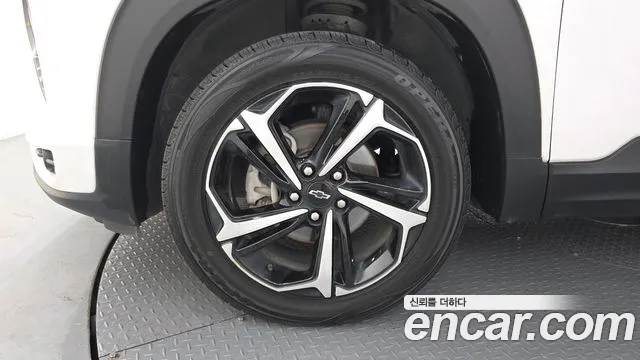 ChevroletGMDaewoo Trailblazer Trailblazer 1.3 турбо 4WD — Фото автомобиля 4