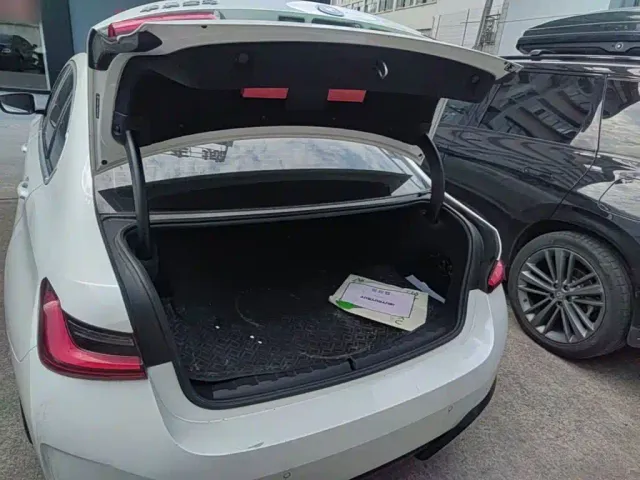 BMW i3 — Фото автомобиля 18