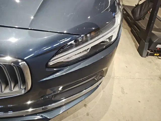 Volvo S90 — Фото автомобиля 23