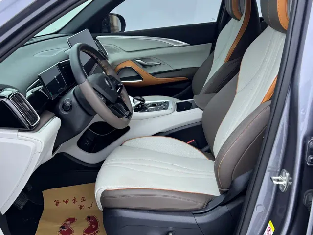 BYD Song Pro — Фото автомобиля 8