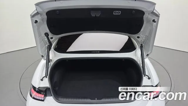 Hyundai Ioniq 6 — Фото автомобиля 29