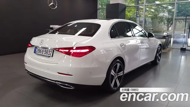 Mercedes-Benz C-Class — Фото автомобиля 5