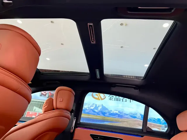 Mercedes-Benz S-Class — Фото автомобиля 12
