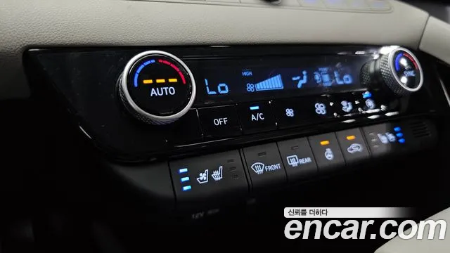Hyundai AVANTE Avante (CN7) — Фото автомобиля 16