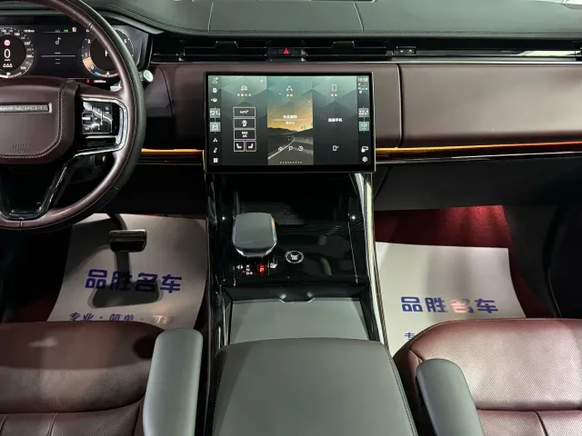 Land Rover Range Rover Sport — Фото автомобиля 8