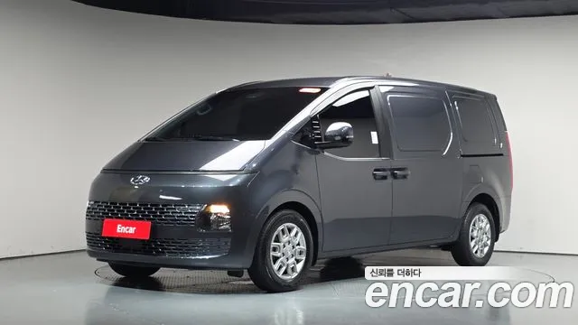 Фотография автомобиля — Hyundai Staria