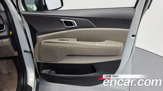 Kia Carnival 4th Gen — Фото автомобиля 14