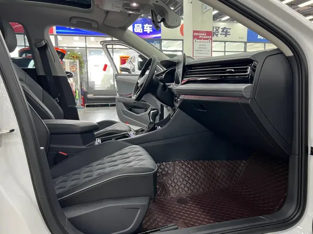 Volkswagen Sagitar — Фото автомобиля 7