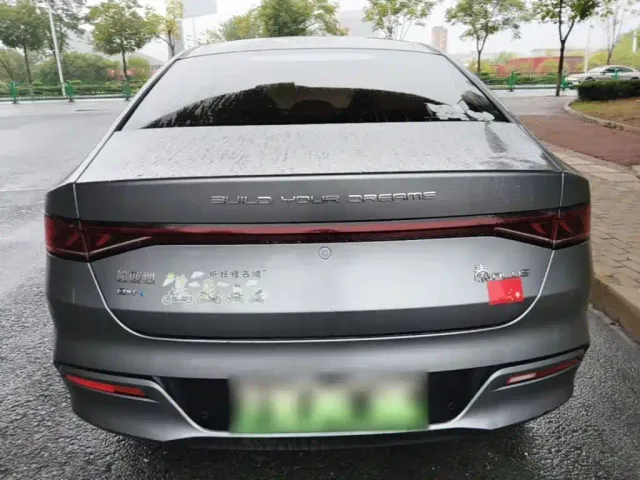 BYD Qin PLUS — Фото автомобиля 5