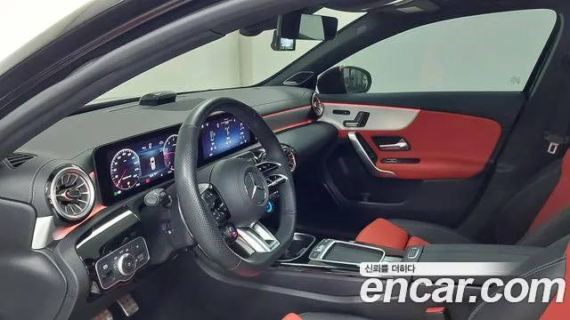 Mercedes-Benz A-Class — Фото автомобиля 13