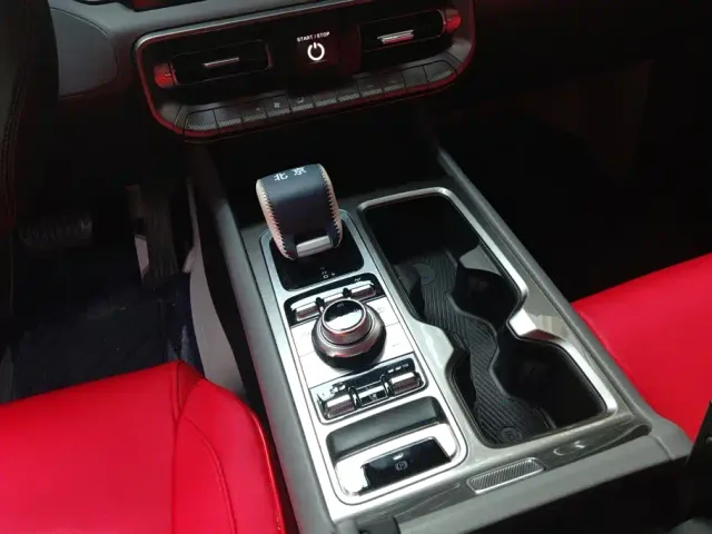 BAIC BJ40 — Фото автомобиля 16