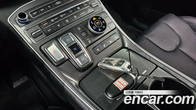 Hyundai Santafe Новый Santa Fe Дизель 2.2 4WD — Фото автомобиля 9