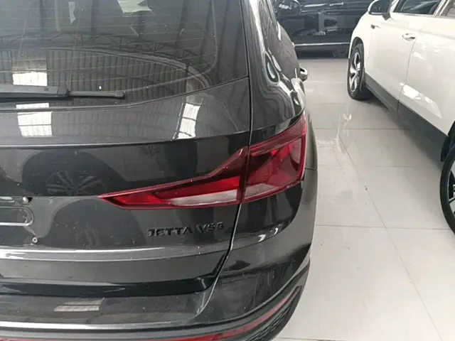 Jetta VS5 — Фото автомобиля 7