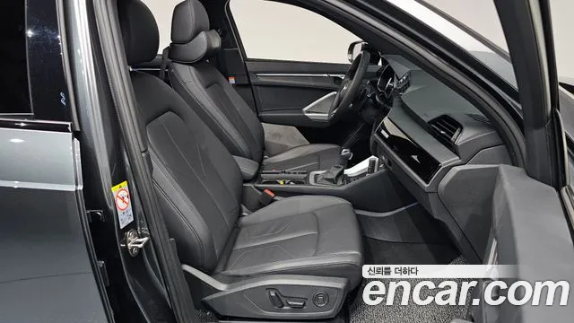 Audi Q3 35 TDI Premium — Фото автомобиля 23