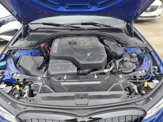 BMW 3 Series — Фото автомобиля 19