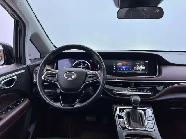 GAC Trumpchi M6 — Фото автомобиля 17
