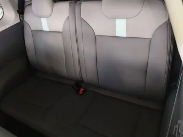 Changan Lumin — Фото автомобиля 16