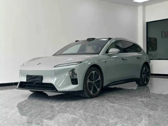 Nio ET5 Touring — Фото автомобиля 12