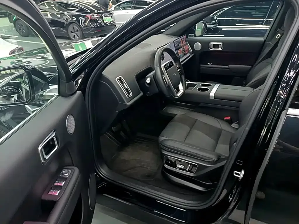 Li Auto Li Auto L7 2024 MAX — Фото автомобиля 15