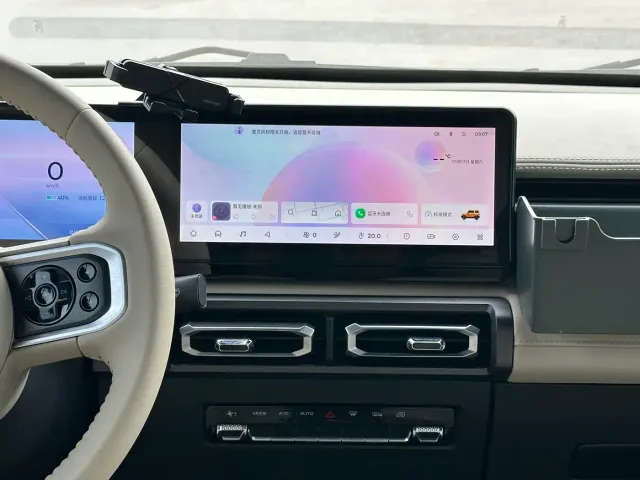 Baojun Yep — Фото автомобиля 14