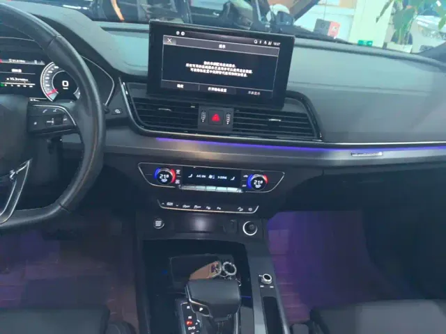 Audi Audi Q5L Sportback 2022 Facelift 40 TFSI Fashion Style — Фото автомобиля 12
