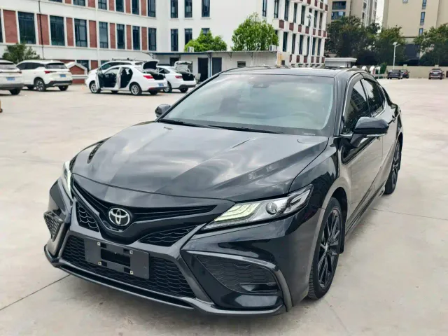 Фотография автомобиля — Toyota Camry