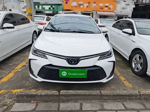 Toyota Corolla — Фото автомобиля 2