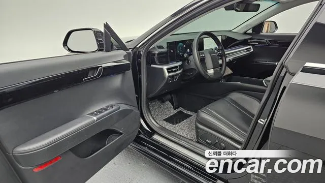 Hyundai Grandeur GN7 — Фото автомобиля 10
