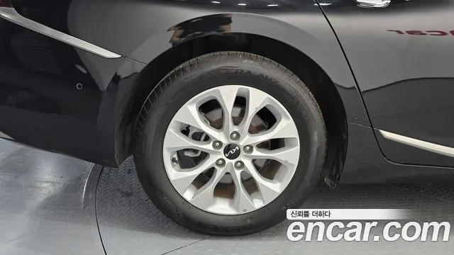 Kia K8 2.5 Бензин 2WD — Фото автомобиля 5