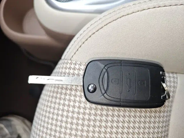 Wuling Hongguang Mini EV — Фото автомобиля 8