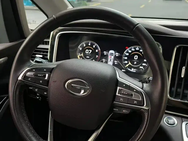 GAC Trumpchi M8 — Фото автомобиля 14