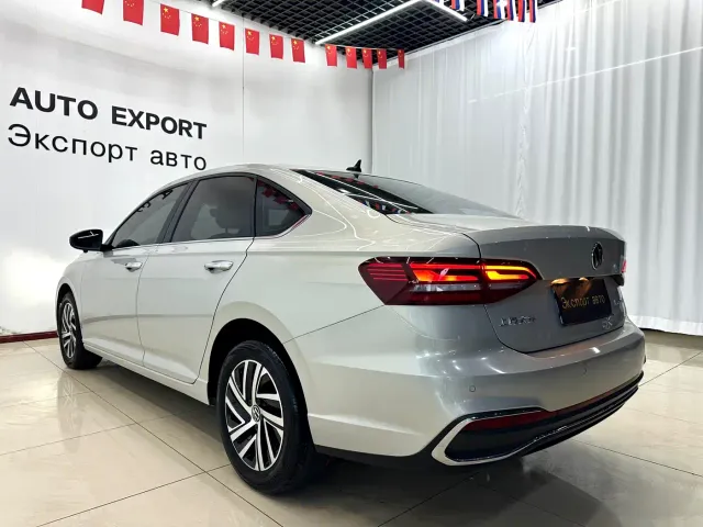 Volkswagen Lavida — Фото автомобиля 6
