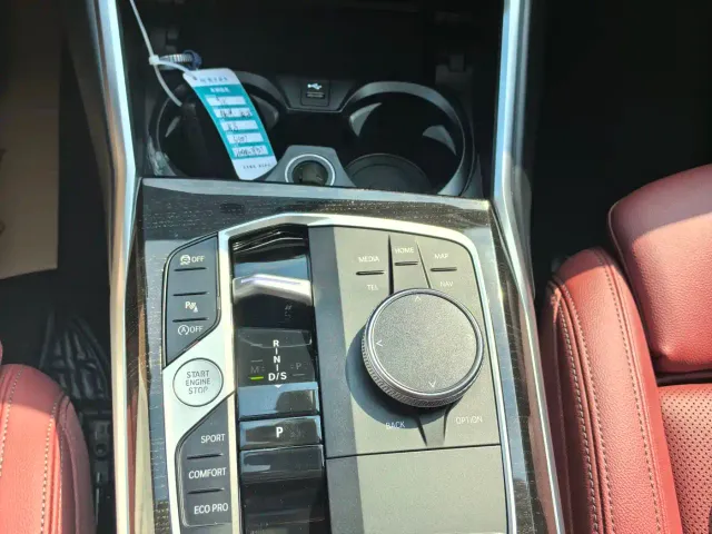 BMW 3 Series — Фото автомобиля 9