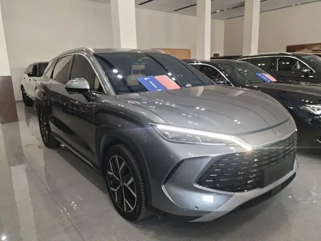 BYD Song L DM-i — Фото автомобиля 3