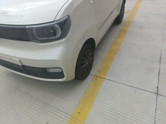 Wuling Hongguang Mini EV — Фото автомобиля 22