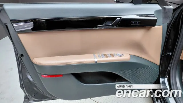 Hyundai Grandeur GN7 — Фото автомобиля 13