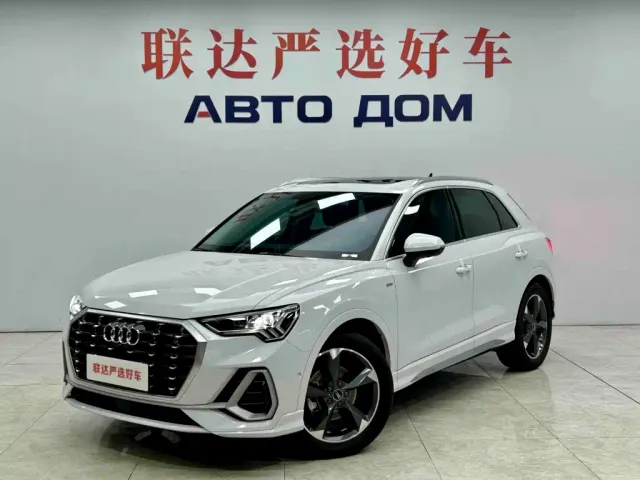 Фотография автомобиля — Audi Q3