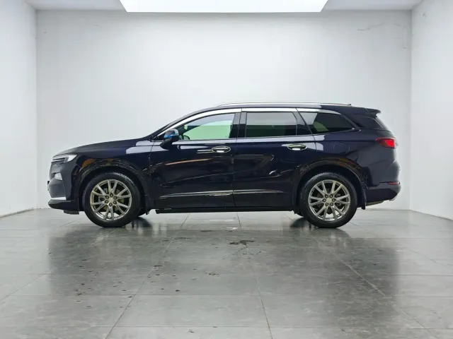 Buick Enclave — Фото автомобиля 10