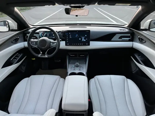 BYD Seal 06 — Фото автомобиля 20