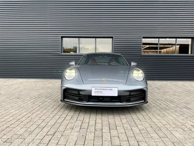 Porsche 911 — Фото автомобиля 2