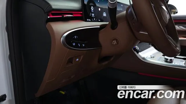 Genesis GV70 — Фото автомобиля 30