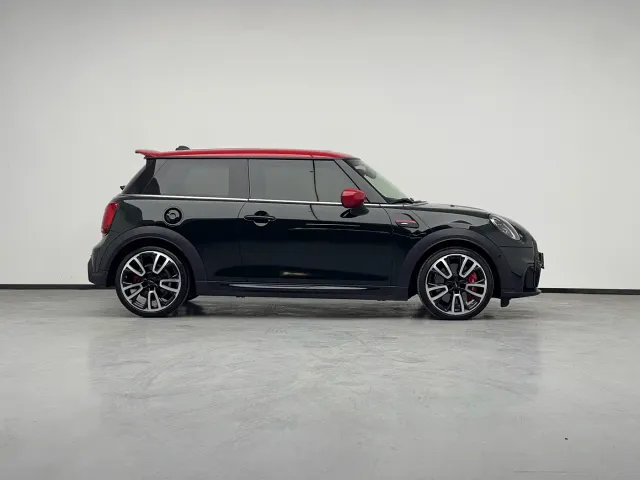 MINI John Cooper Works — Фото автомобиля 8